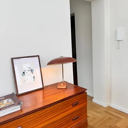 Lidador Boutique Ap With Garden - Alvaro Apartment *